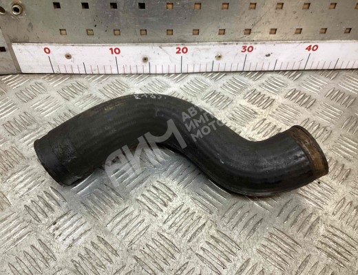 Патрубок интеркулера Volkswagen Sharan I (7M) 2000-2003 рестайлинг  Volkswagen Sharan Sharan I (7M) 2000-2003 рестайлинг