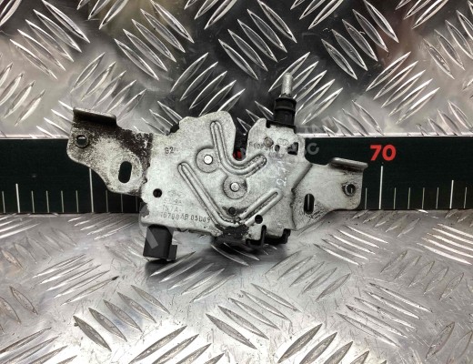 Замок капота Ford Mondeo III 2003-2007 рестайлинг  Ford Mondeo Mondeo III 2003-2007 рестайлинг