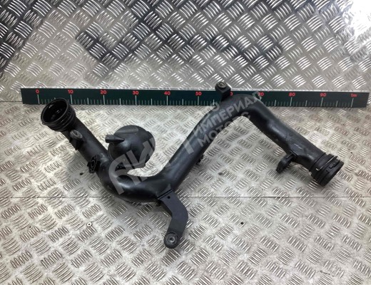 Патрубок интеркулера Volkswagen Touran I (1T) 2003-2006  Volkswagen Touran Touran I (1T) 2003-2006