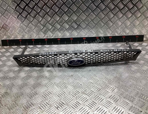 Решетка радиатора  Ford Focus I 1998-2001