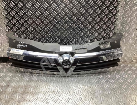 Решетка радиатора Opel Astra H 2004-2007  Opel Astra Astra H 2004-2007