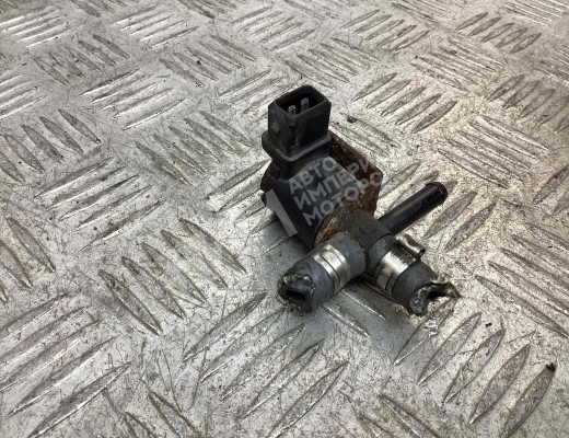 Клапан электромагнитный Volkswagen Passat B5 (3B) 1996-2000  Volkswagen Passat Passat B5 (3B) 1996-2000