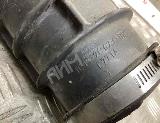 Патрубок воздушного фильтра Ford Transit 2000-2006  Ford Transit Transit 2000-2006