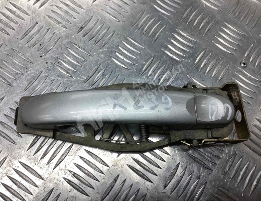 Ручка наружная передняя правая Volkswagen Touran I (1T) 2003-2006  Volkswagen Touran Touran I (1T) 2003-2006