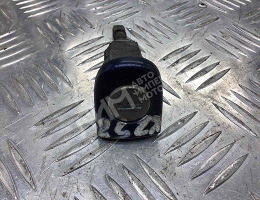 Личинка дверного замка Volkswagen Passat B5 (3B) 1996-2000  Volkswagen Passat Passat B5 (3B) 1996-2000