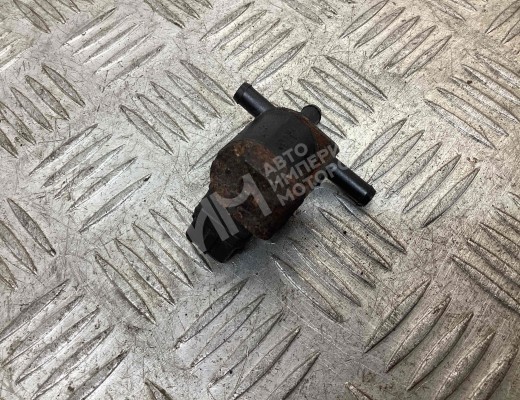 Клапан электромагнитный Volkswagen Passat B5 (3B) 1996-2000  Volkswagen Passat Passat B5 (3B) 1996-2000