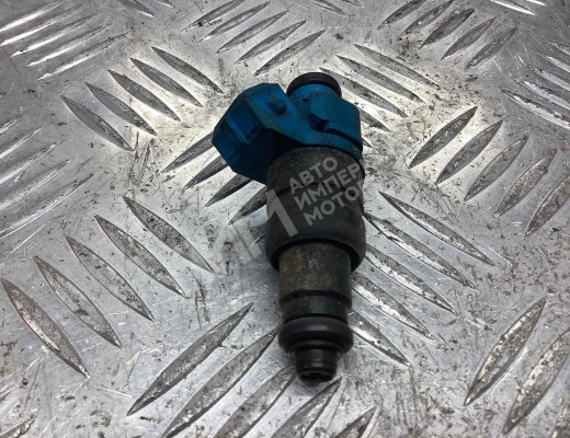 Форсунка Volkswagen Passat B5 (3B) 1996-2000  Volkswagen Passat Passat B5 (3B) 1996-2000