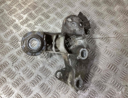 Кронштейн стабилизатора Audi A4 B5 (8D) 1994-1999  Audi A4 A4 B5 (8D) 1994-1999