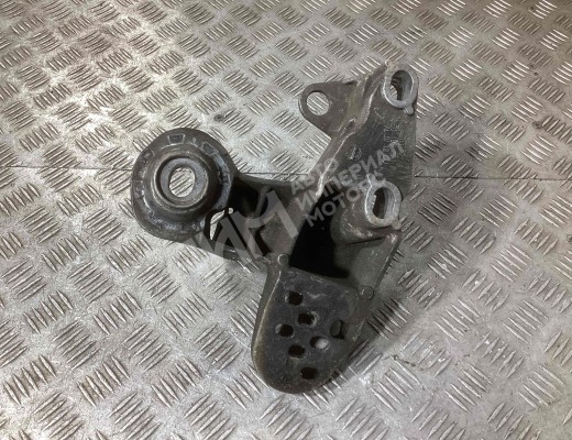 Кронштейн стабилизатора Audi A6 C5 (4B) 2001-2004 рестайлинг  Audi A6 A6 C5 (4B) 2001-2004 рестайлинг