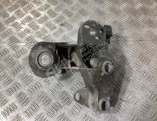 Кронштейн стабилизатора Audi A4 B6 (8EC, 8E5) 2000-2004  Audi A4 A4 B6 (8EC, 8E5) 2000-2004