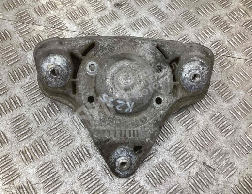 Опора амортизатора верхняя (чашка) Volkswagen Passat B5+ (3B) 2000-2005 рестайлинг  Volkswagen Passat Passat B5+ (3B) 2000-2005 рестайлинг