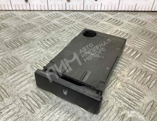 Подстаканник  Volkswagen Sharan I (7M) 2000-2003 рестайлинг