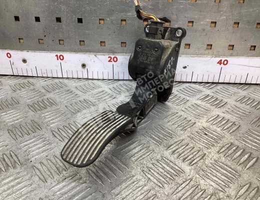 Педаль газа Mercedes Sprinter II (W906) 2013-2018 рестайлинг  Mercedes Sprinter Sprinter II (W906) 2013-2018 рестайлинг