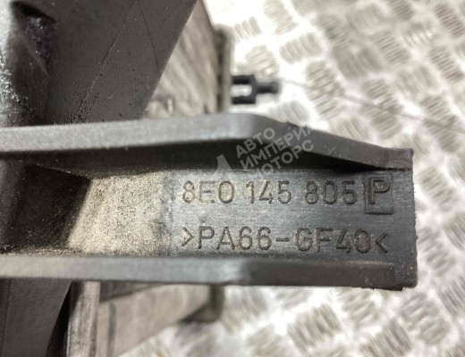 Интеркулер Audi A4 B6 (8EC, 8E5) 2000-2004  Audi A4 A4 B6 (8EC, 8E5) 2000-2004