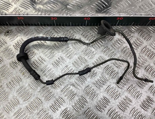 Трубка сцепления Volkswagen Passat B5 (3B) 1996-2000  Volkswagen Passat Passat B5 (3B) 1996-2000