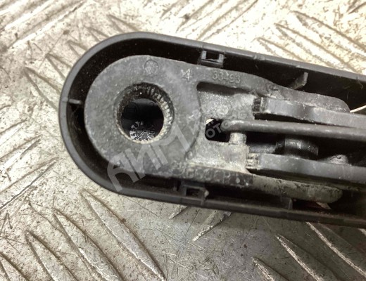 Щеткодержатель задний Opel Astra H 2004-2007  Opel Astra Astra H 2004-2007