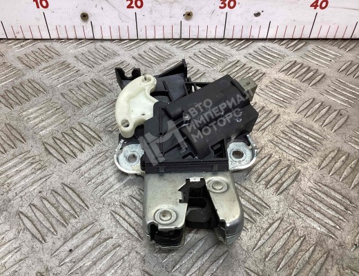 Замок багажника Audi A6 C6 (4F) 2004-2008  Audi A6 A6 C6 (4F) 2004-2008