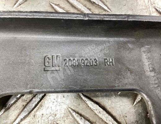 Петля капота правая Opel Astra J 2009-2015  Opel Astra Astra J 2009-2015