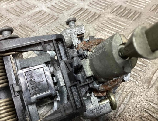 Ручка наружная передняя левая Volkswagen Golf V (1K) 2004-2009  Volkswagen Golf Golf V (1K) 2004-2009