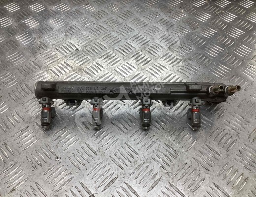 Форсунка Volkswagen Golf IV (1J) 1997-2004  Volkswagen Golf Golf IV (1J) 1997-2004