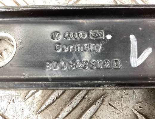 Петля капота правая Audi A4 B5 (8D) 1994-1999  Audi A4 A4 B5 (8D) 1994-1999
