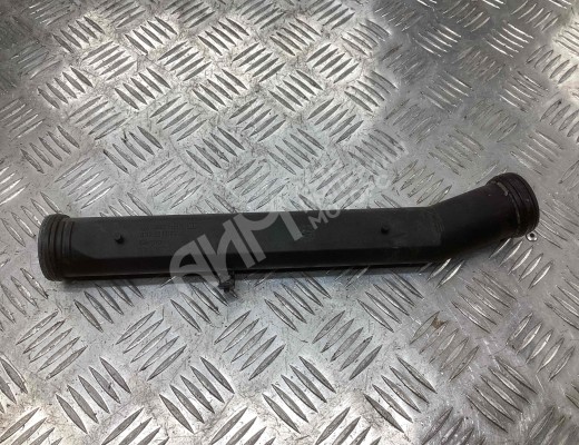 Трубка охлаждающей жидкости пластиковая Volkswagen Golf IV (1J) 1997-2004  Volkswagen Golf Golf IV (1J) 1997-2004