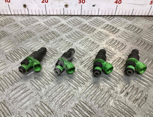 Форсунка Volkswagen Passat B5+ (3B) 2000-2005 рестайлинг  Volkswagen Passat Passat B5+ (3B) 2000-2005 рестайлинг