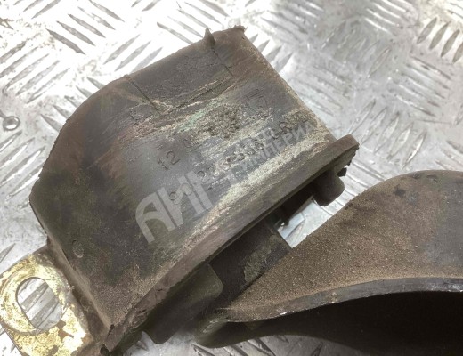 Подушка крепления КПП Opel Astra F 1991-1998  Opel Astra Astra F 1991-1998