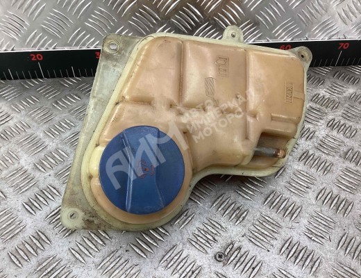 Бачок расширительный Audi A4 B5 (8D) 1994-1999  Audi A4 A4 B5 (8D) 1994-1999