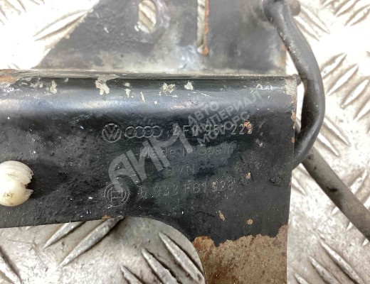 Сигнал (клаксон) Audi A6 C6 (4F) 2004-2008  Audi A6 A6 C6 (4F) 2004-2008