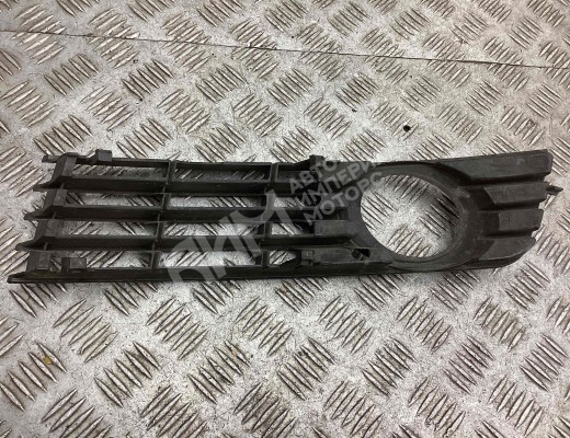 Рамка фары противотуманной правой Audi A4 B6 (8EC, 8E5) 2000-2004  Audi A4 A4 B6 (8EC, 8E5) 2000-2004