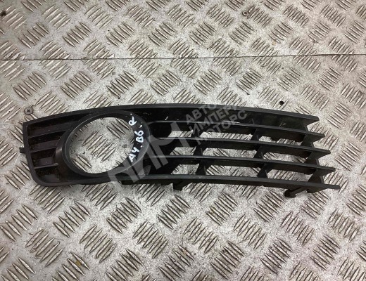 Рамка фары противотуманной правой Audi A4 B6 (8EC, 8E5) 2000-2004  Audi A4 A4 B6 (8EC, 8E5) 2000-2004