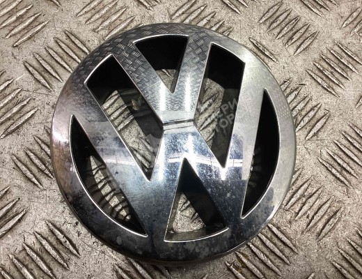 Эмблема Volkswagen Passat B5+ (3B) 2000-2005 рестайлинг  Volkswagen Passat Passat B5+ (3B) 2000-2005 рестайлинг