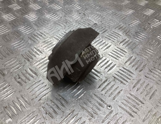 Подушка крепления КПП Audi A6 C5 (4B) 1997-2001  Audi A6 A6 C5 (4B) 1997-2001