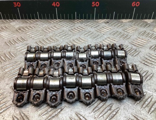 Коромысло клапана (рокер) Volkswagen Golf V (1K) 2004-2009  Volkswagen Golf Golf V (1K) 2004-2009