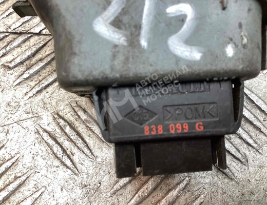 Кнопка стеклоподъемника переднего левого Renault Scenic I (JA) 1996-1999  Renault Scenic Scenic I (JA) 1996-1999