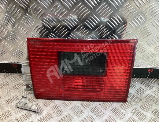 Фонарь крышки багажника правый Volkswagen Sharan I (7M) 2000-2003 рестайлинг  Volkswagen Sharan Sharan I (7M) 2000-2003 рестайлинг