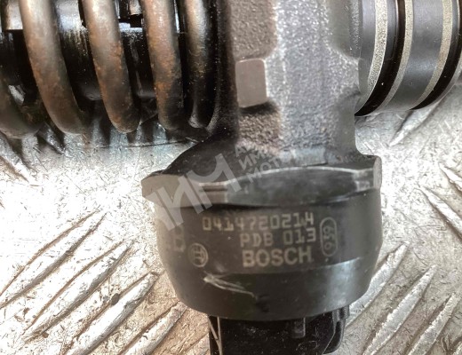 Форсунка Volkswagen Passat B5+ (3B) 2000-2005 рестайлинг  Volkswagen Passat Passat B5+ (3B) 2000-2005 рестайлинг