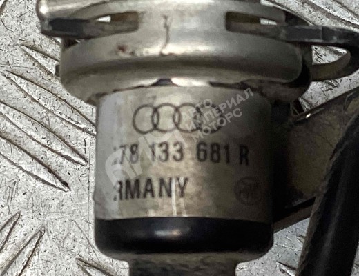 Форсунка Audi A6 C4 (4A) 1994-1997  Audi A6 A6 C4 (4A) 1994-1997