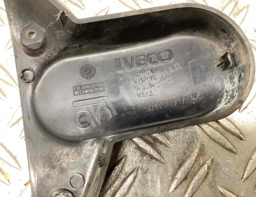 Накладка на зеркало левое Iveco Stralis I 2002-2012  Iveco Stralis Stralis I 2002-2012