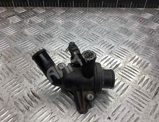 Корпус термостата Mercedes A (W168) 1997-2004  Mercedes A A (W168) 1997-2004