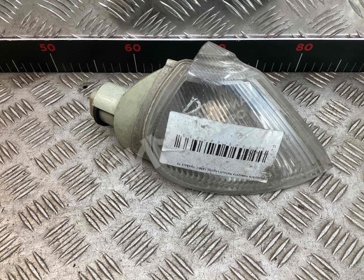 Поворотник правый Renault Laguna I (X56) 1993-2001  Renault Laguna Laguna I (X56) 1993-2001