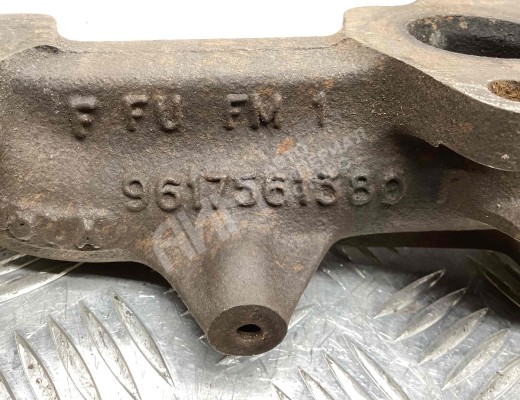 Коллектор выпускной Peugeot 806 1994-2002  Peugeot 806 806 1994-2002