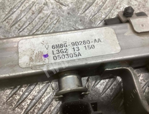 Форсунка Mazda 6 I (GG) 2005-2007 рестайлинг  Mazda 6 6 I (GG) 2005-2007 рестайлинг