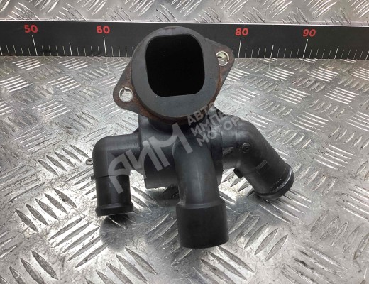 Корпус термостата Volkswagen Tiguan I (5N) 2011-2016 рестайлинг  Volkswagen Tiguan Tiguan I (5N) 2011-2016 рестайлинг
