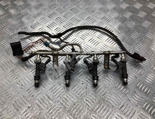 Форсунка Opel Astra H 2004-2007  Opel Astra Astra H 2004-2007