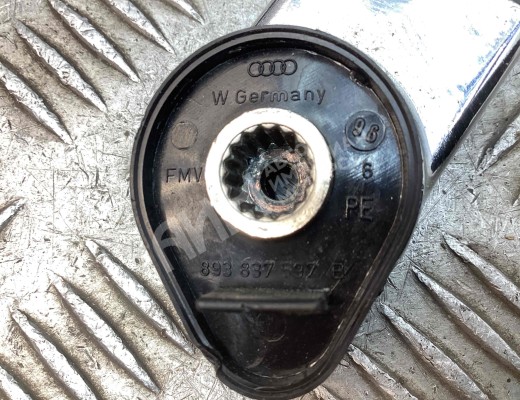 Ручка стеклоподъемника Audi A6 C4 (4A) 1994-1997  Audi A6 A6 C4 (4A) 1994-1997
