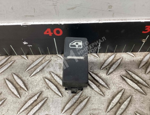 Кнопка стеклоподъемника переднего левого MAN TGS I 2007-2020  MAN TGS TGS I 2007-2020