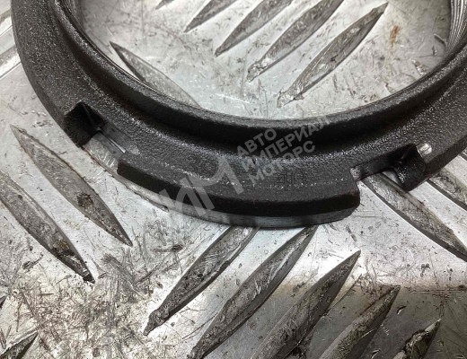 Гайка ступицы Mercedes Vario (W670) 1996-2013  Mercedes Vario Vario (W670) 1996-2013
