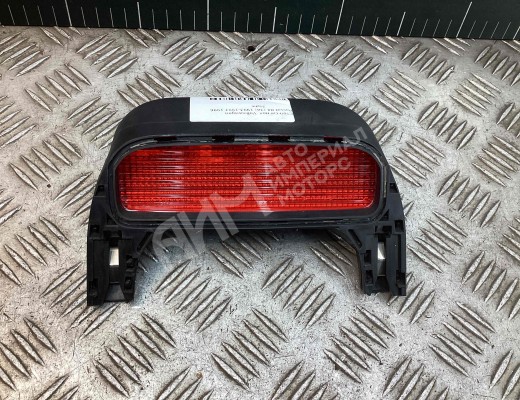 Стоп-сигнал Volkswagen Passat B4 (3A) 1993-1997  Volkswagen Passat Passat B4 (3A) 1993-1997